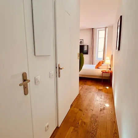 32m2 Face Majestic - 50m Palais & Plages Appartamento